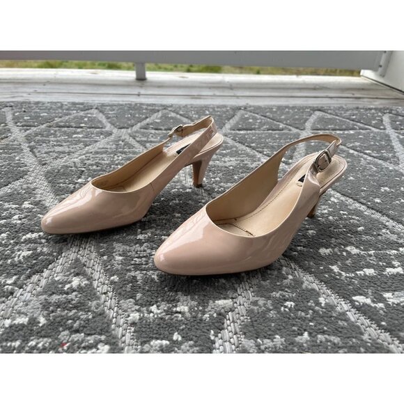 Heels - Picture 3 of 8